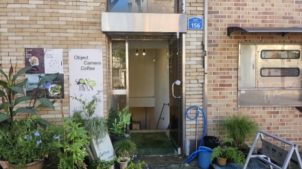 꽃과 빈티지 감성 가득…제주 원도심 지하 카페 ‘상향평준화’